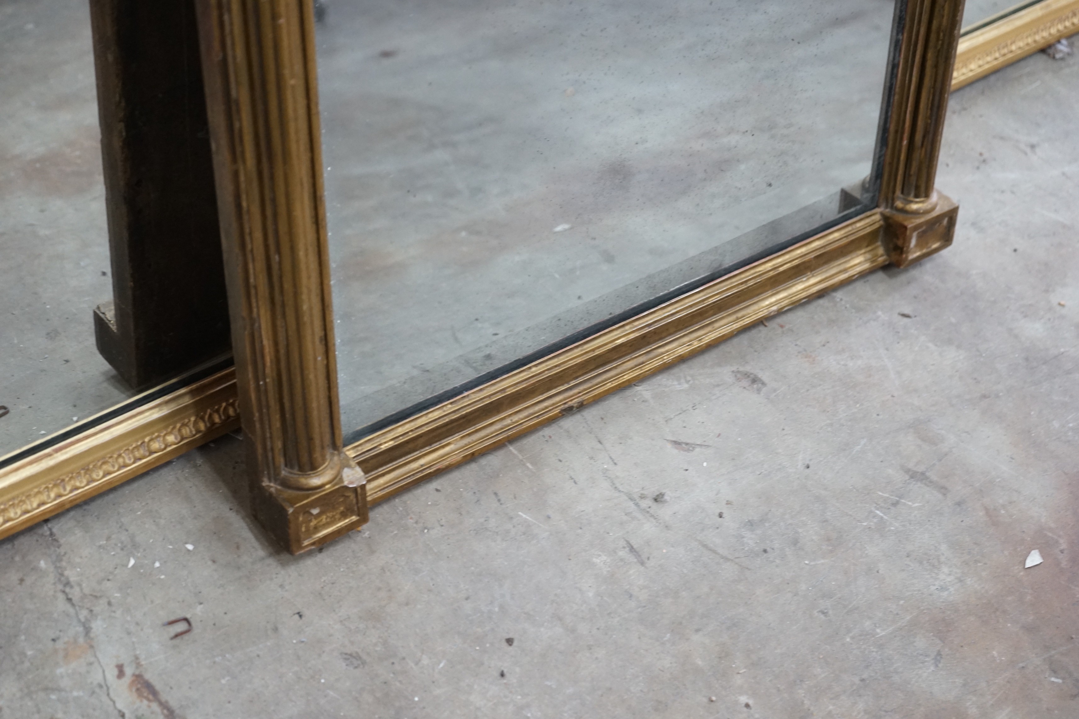 A 19th century giltwood pier glass width 55cms, height 82cms.